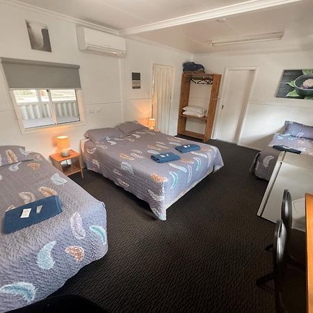 Injune Motel Luaran gambar