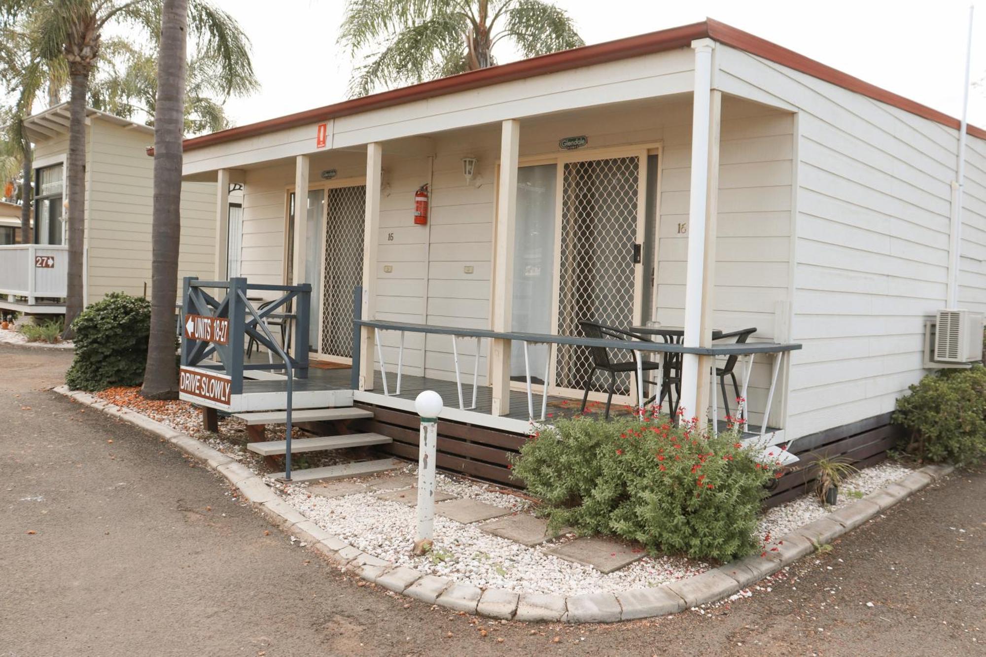 Injune Motel Luaran gambar