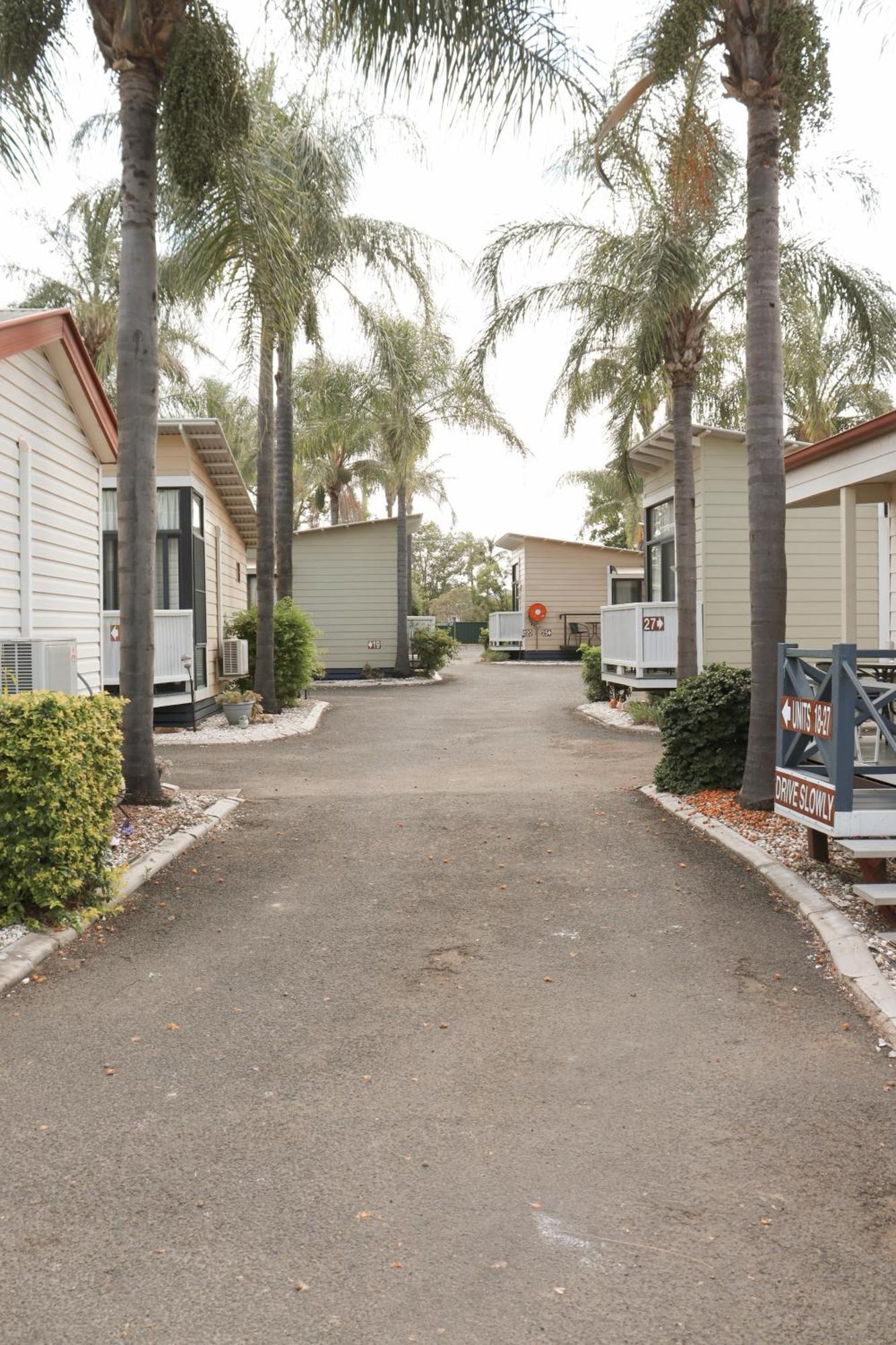 Injune Motel Luaran gambar